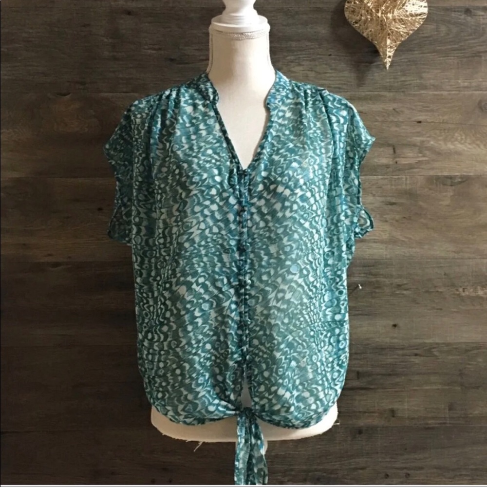 Green White Button Down Sleeveless Blouse